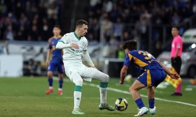 Krivotsyuk oynadı, komandası məğlub oldu