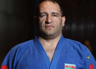 İlham Zəkiyev Avropa çempionatında finala yüksəlib
