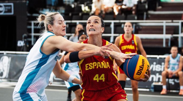 Basketbol millimiz Avropa kubokunu gümüş medalla başa vurdu