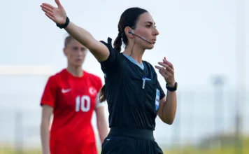 Azərbaycanın qadın FIFA referisi UEFA-dan təyinat alıb