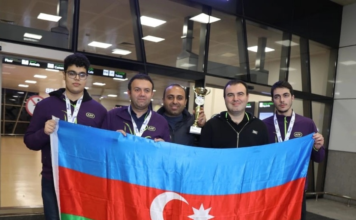 Avropa çempionatında gümüş medal qazanan şahmatçılar Vətənə qayıdıb