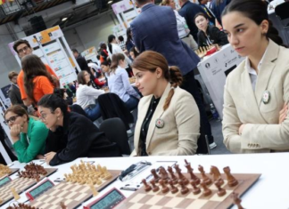 Şahmat millimiz dünya çempionatında ilk iki görüşünü keçirdi