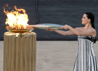 Qış Olimpiya Oyunlarının məşəli alovlandırılıb