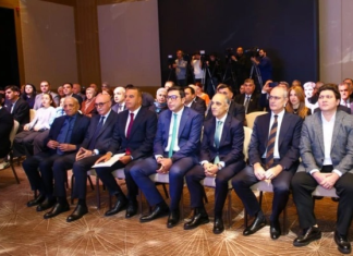 Beynəlxalq yarışlarda uğurlu çıxış edən Azərbaycan şahmatçıları mükafatlandırılıb