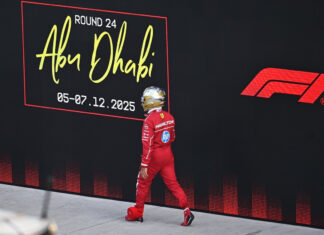 Hamilton karyerasında ilk dəfə podiumsuz qaldı