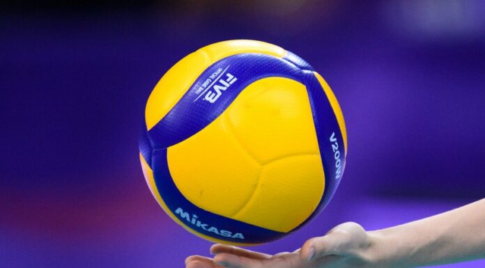 Voleybol millimiz Avropa Liqasında ilk oyununu keçirdi