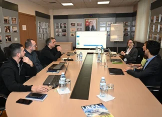 AFFA-da UEFA-nın Kütləvi Futbol üzrə mentoru ilə görüş keçirilib