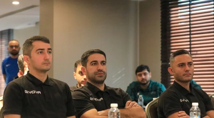UEFA nümayəndələri Azərbaycan hakimlərinə seminar keçiblər