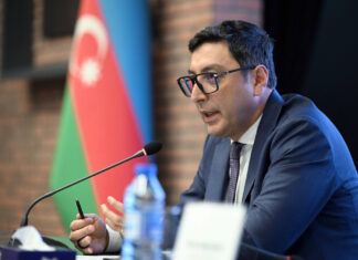 Fərid Qayıbov federasiyalarla görüş keçirib