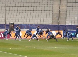 “Nyukasl” “Qarabağ”la oyundan öncə Bakıda son məşqinə çıxıb