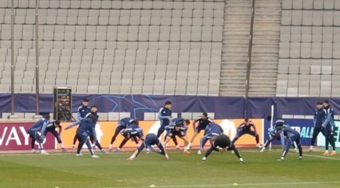 “Nyukasl” “Qarabağ”la oyundan öncə Bakıda son məşqinə çıxıb