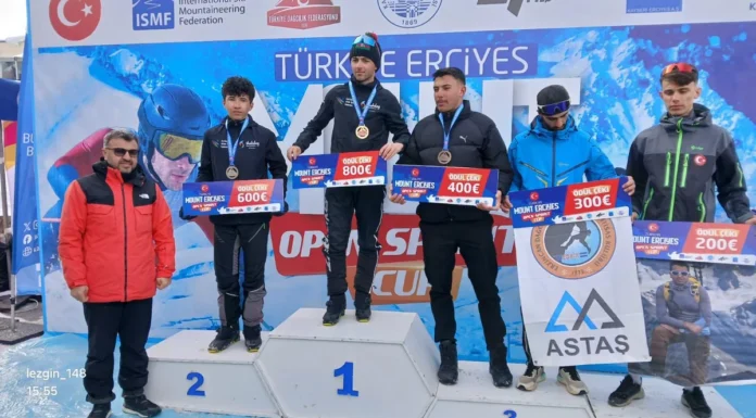 Yeniyetmə xizək alpinistlərimiz Türkiyədə qızıl və gümüş medal qazanıblar