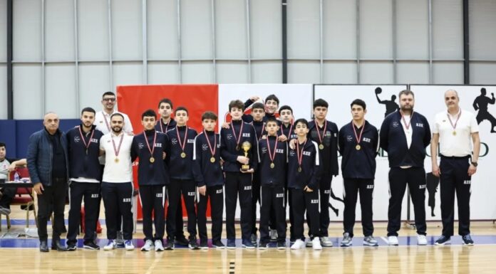 Basketbol millimiz Türkiyədə bürünc medal qazanıb