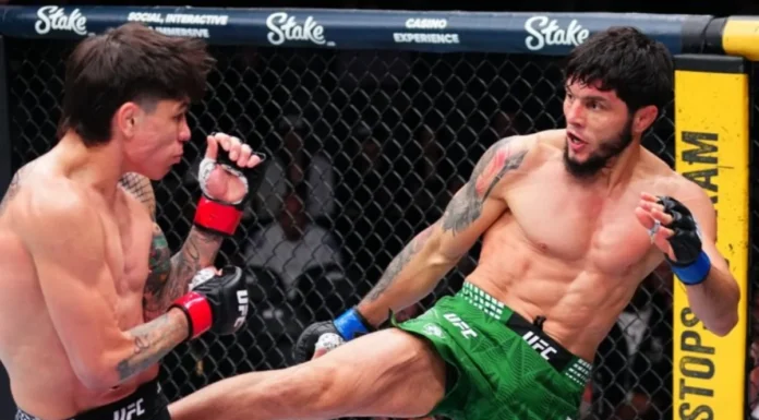 Tofiq Musayev UFC-də ilk qələbəsini qazanıb