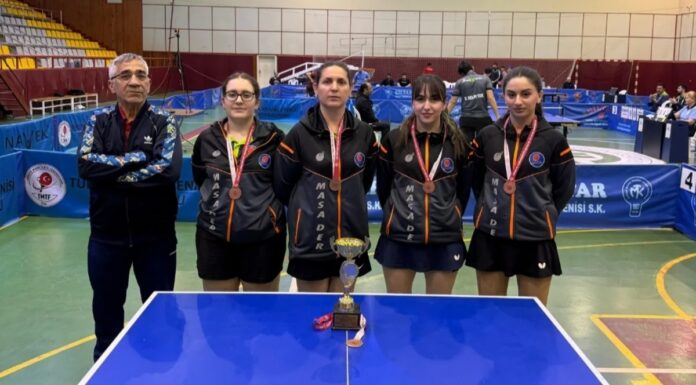Stolüstü tennisçilərimiz Türkiyə Superliqasının mükafatçısı olublar