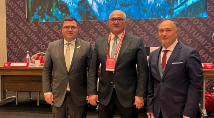 Firdovsi Umudov Avropa Ağırlıqqaldırma Federasiyasının konqresində iştirak edir