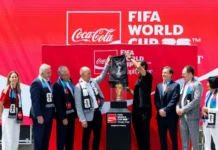Futbol üzrə dünya çempionatının kuboku Kanadada təqdim edilib
