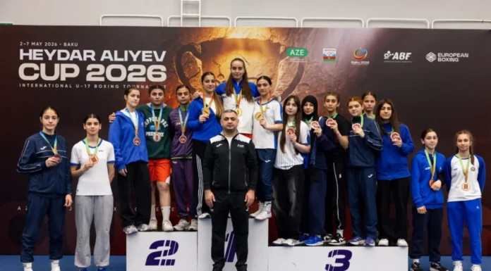 Yeniyetmə qız boksçularımız beynəlxalq turnirdə 17 medal qazandı