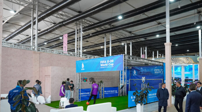 WUF13-də U-20 dünya çempionatı stendi yaradılıb