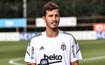 “Beşiktaş” Salih Uçanla yollarını ayırıb