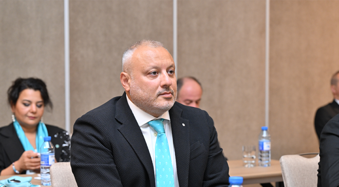 Elxan Səmədov yenidən PFL-in prezidenti seçildi