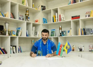 “Kəpəz” Vadim Abdullayevlə müqavilə imzalayıb