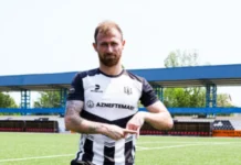 “Karvan-Yevlax” sabiq futbolçusu Ruslan Voronsovu heyətinə qatıb