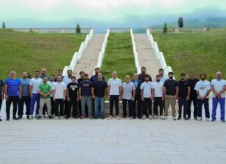 Rəşad Nəbiyev Qusarda təlim-məşq toplanışı keçən cüdoçularla görüşüb