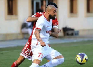 “Araz-Naxçıvan” futbolçusu ilə müqaviləni uzatdı