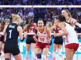 Voleybol üzrə Avropa çempionatı: Türkiyə və Polşa seçmələri yarımfinalda