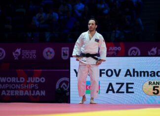 Əhməd Yusifov dünya çempionatında 1/4 finala yüksəlib